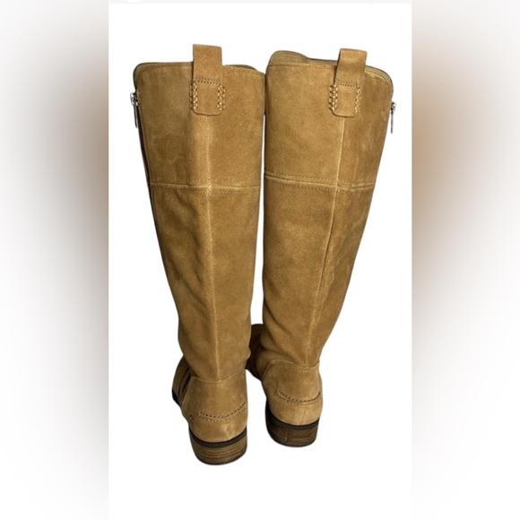 UGG Women's Knee High Tan Boots - Picture 3 of 11
